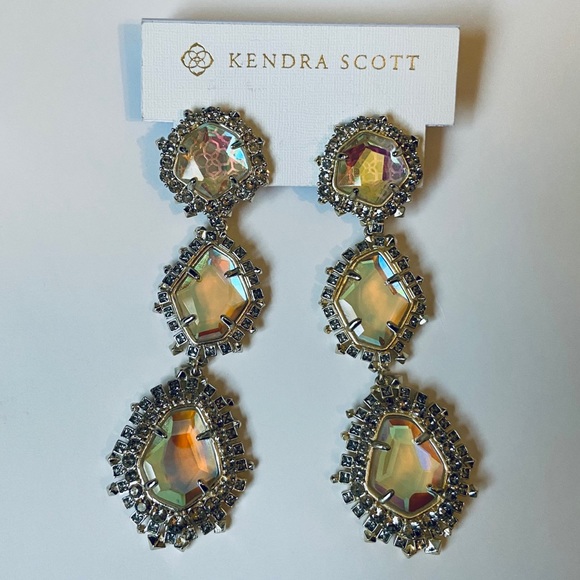 Kendra Scott “Aria” clip on earrings. - Picture 2 of 4